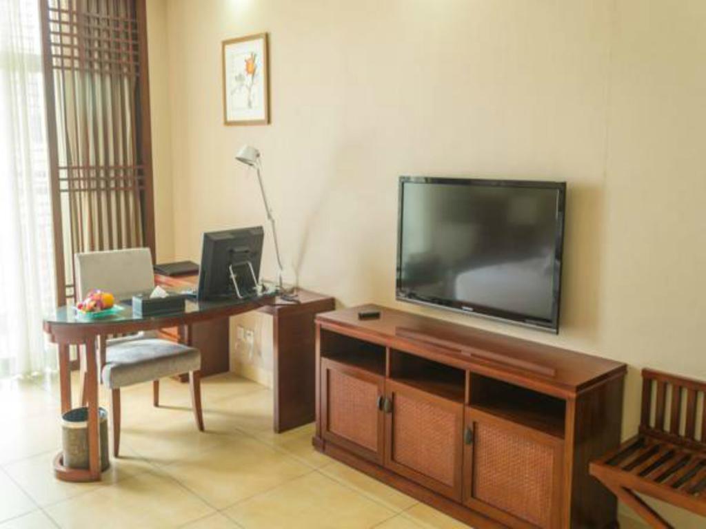 Kangte Wangfu Hotel Of Resort And Conference Саня Екстериор снимка