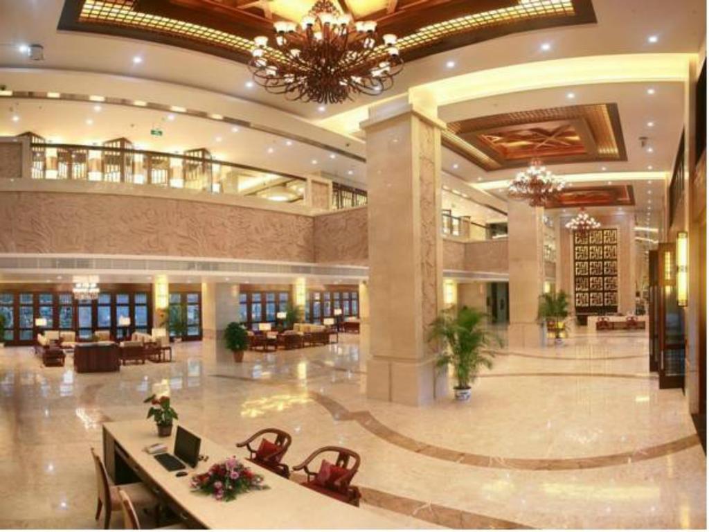 Kangte Wangfu Hotel Of Resort And Conference Саня Екстериор снимка