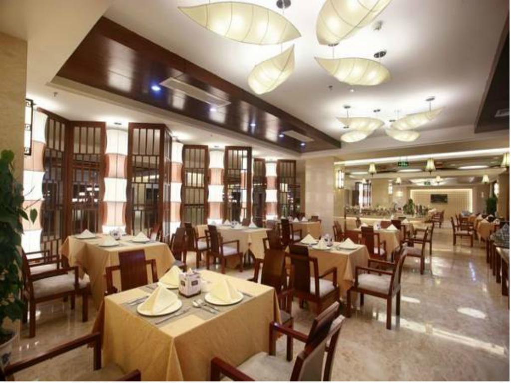 Kangte Wangfu Hotel Of Resort And Conference Саня Екстериор снимка