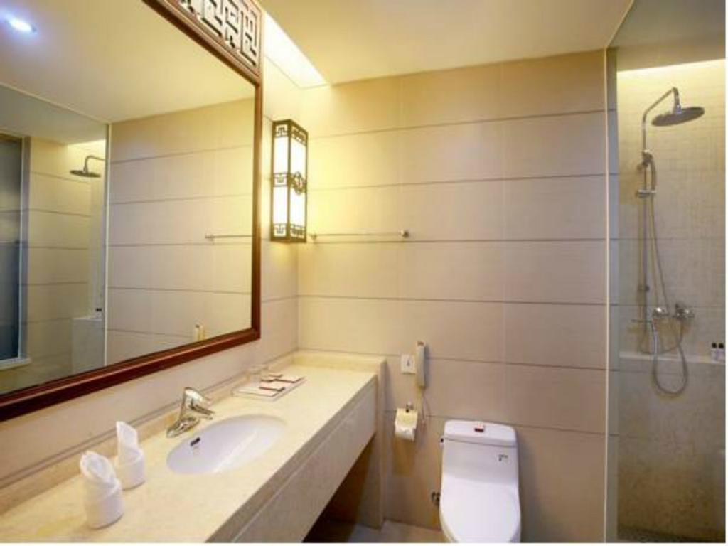Kangte Wangfu Hotel Of Resort And Conference Саня Екстериор снимка