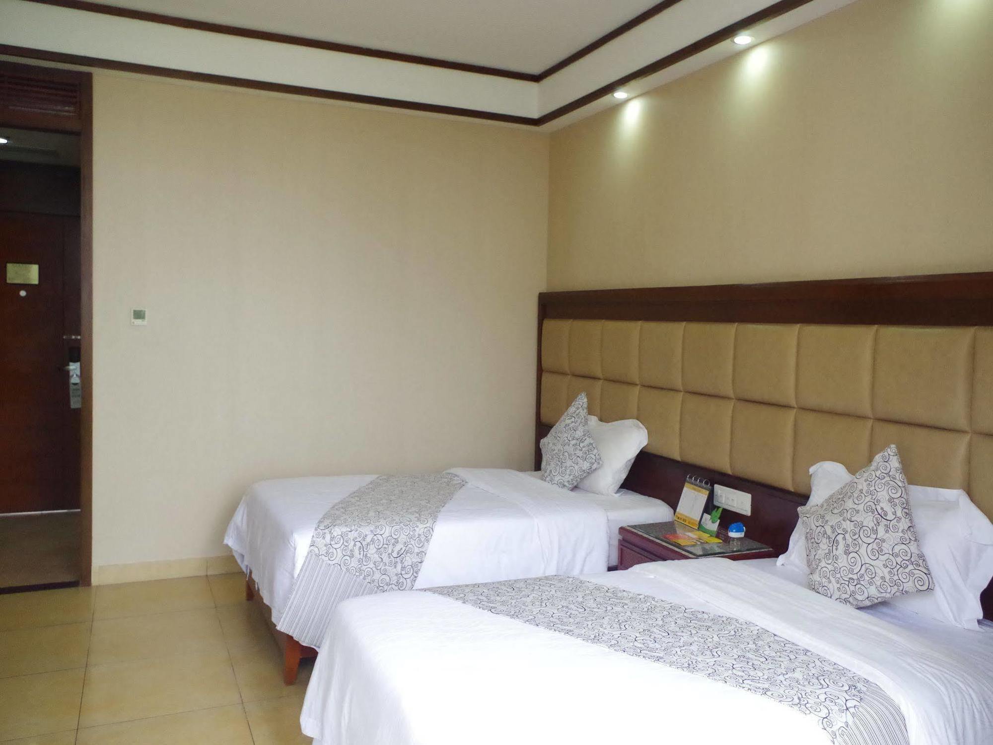 Kangte Wangfu Hotel Of Resort And Conference Саня Екстериор снимка